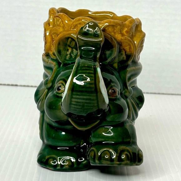 Vintage Other - Good Luck Forest green Trunk Up Elephant With beige Coin Basket Planter 5”